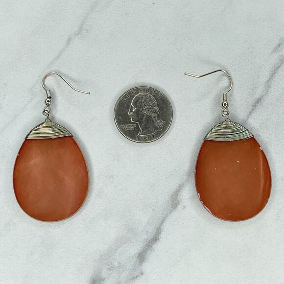 Silver Tone Wire Wrapped Shell Dangle Earrings Pierced Pair - Picture 2 of 6